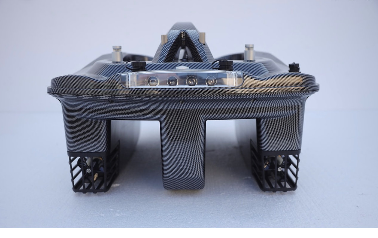 STARS BAIT Boats Loďka TRIMARÁN s GPS a sonarom CARBON