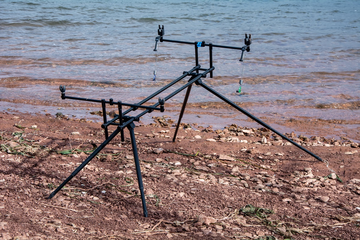 GIANTS FISHING Stojan High Pod 3 Rods Black