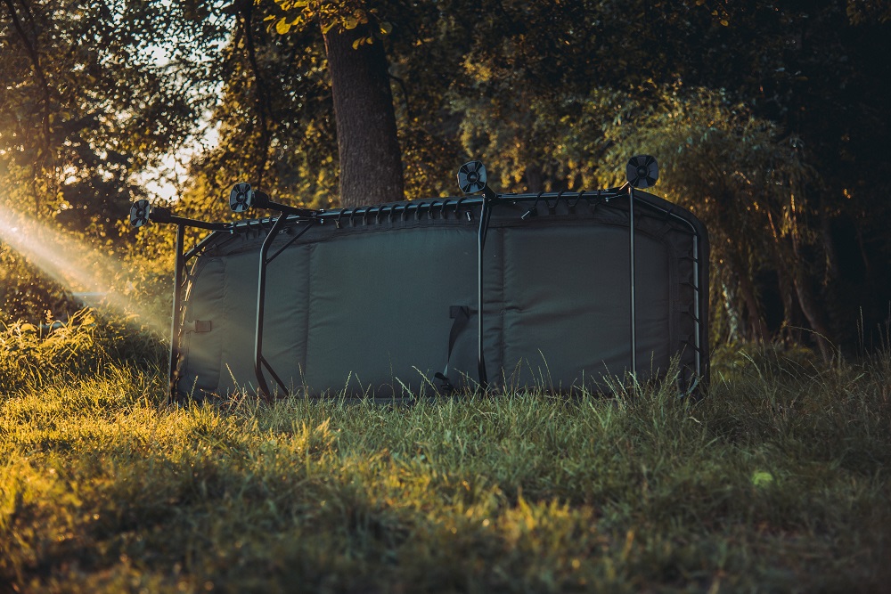 GIANTS FISHING Lehátko GAUBE XT BEDCHAIR 8LEG